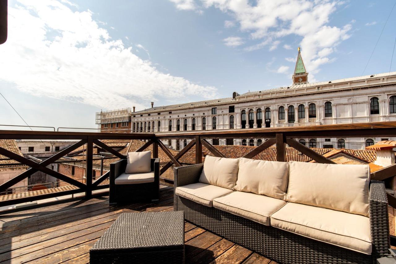St. Mark Ca' Algi -Apartment With Beautiful Roof Terrace ヴェネツィア エクステリア 写真