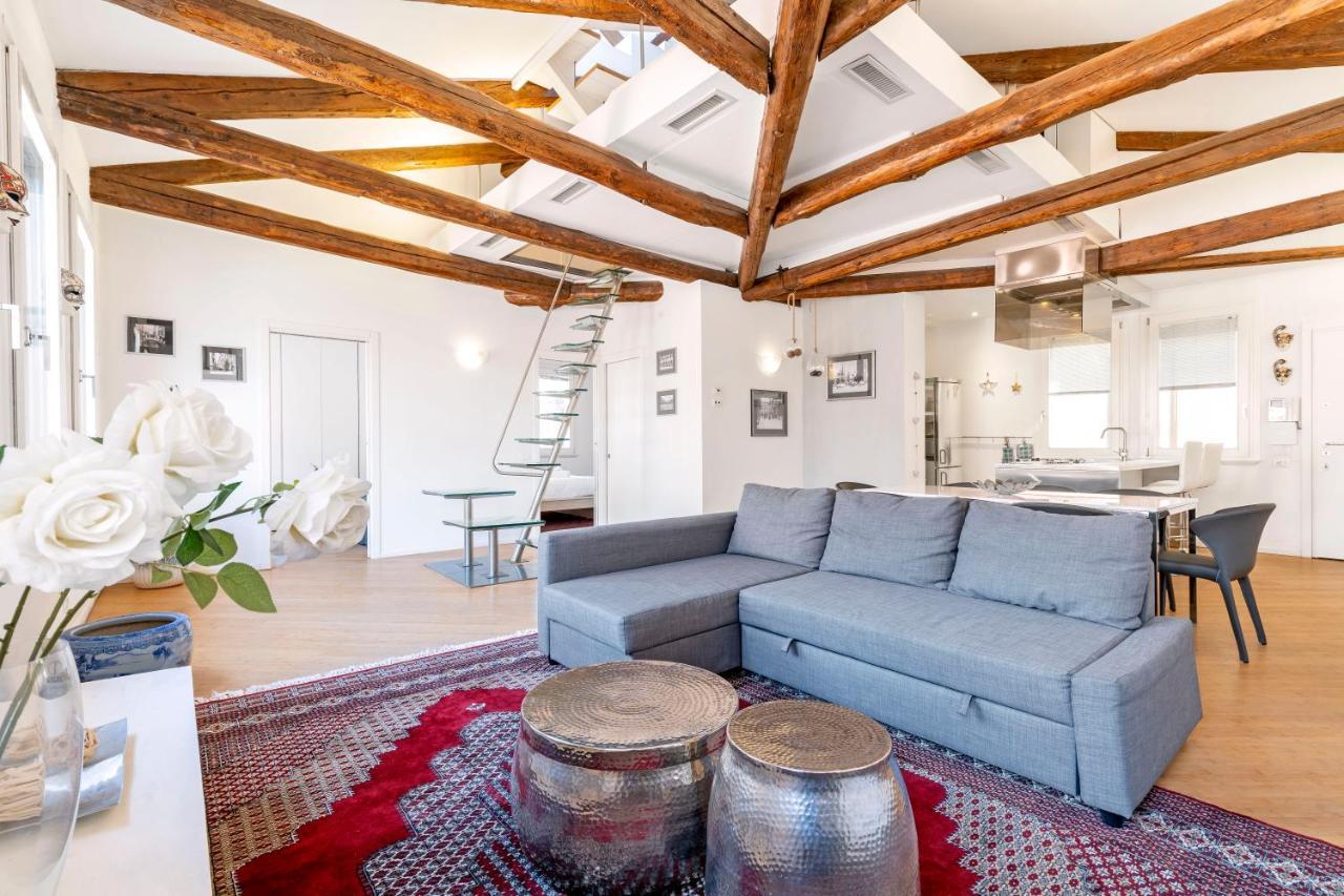 St. Mark Ca' Algi -Apartment With Beautiful Roof Terrace ヴェネツィア エクステリア 写真