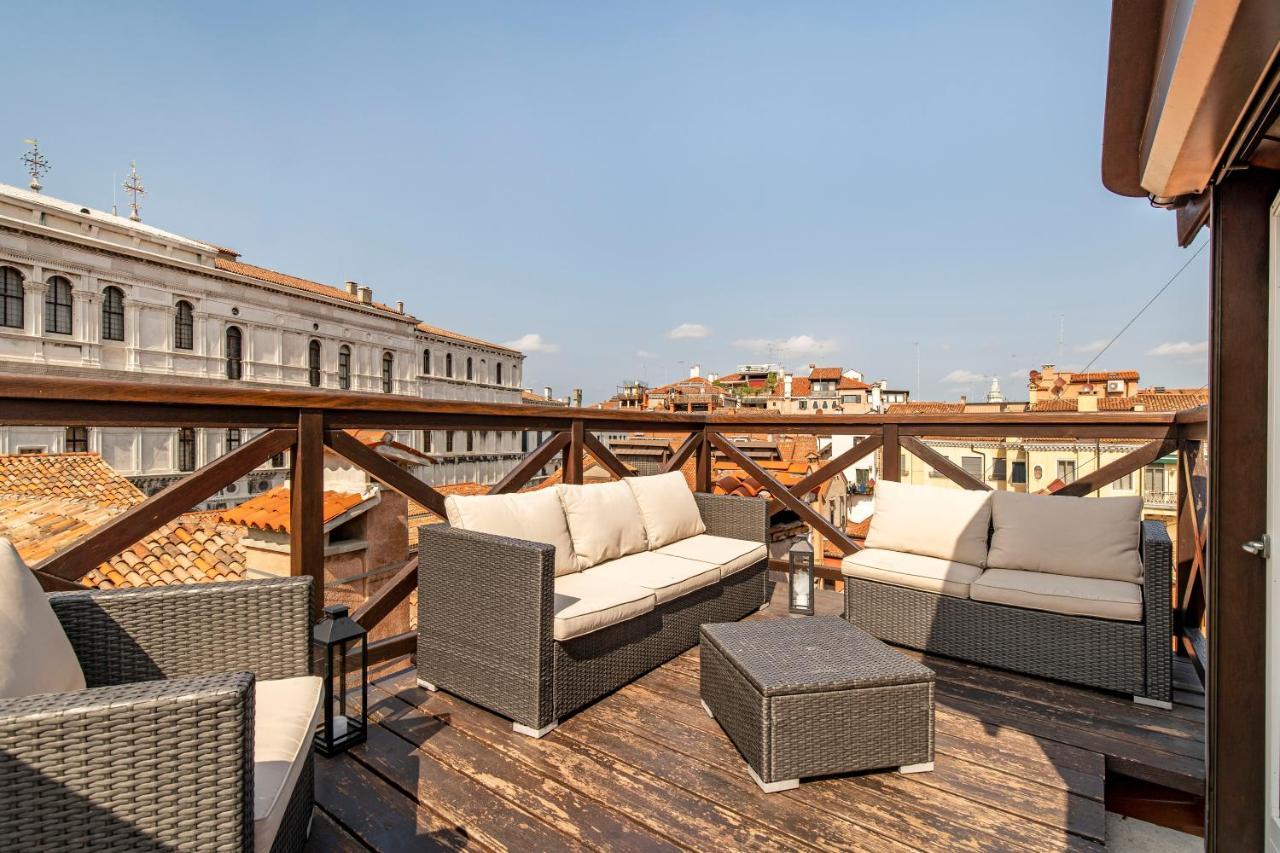 St. Mark Ca' Algi -Apartment With Beautiful Roof Terrace ヴェネツィア エクステリア 写真