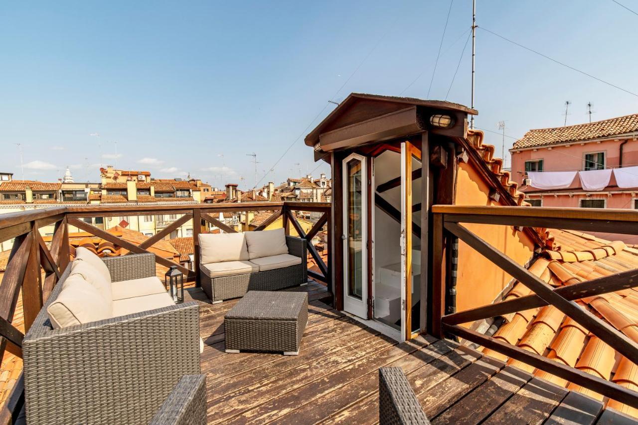 St. Mark Ca' Algi -Apartment With Beautiful Roof Terrace ヴェネツィア エクステリア 写真