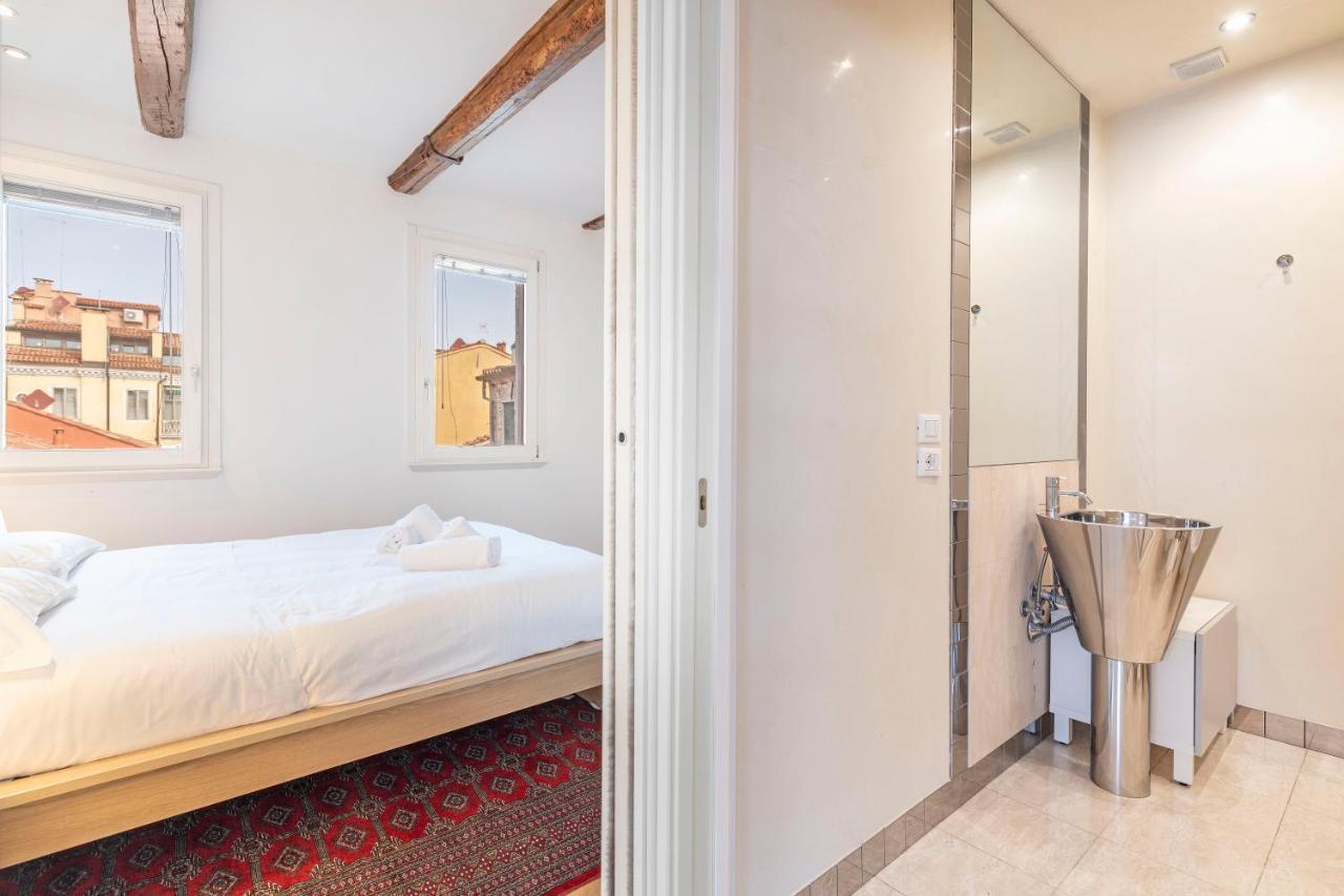 St. Mark Ca' Algi -Apartment With Beautiful Roof Terrace ヴェネツィア エクステリア 写真